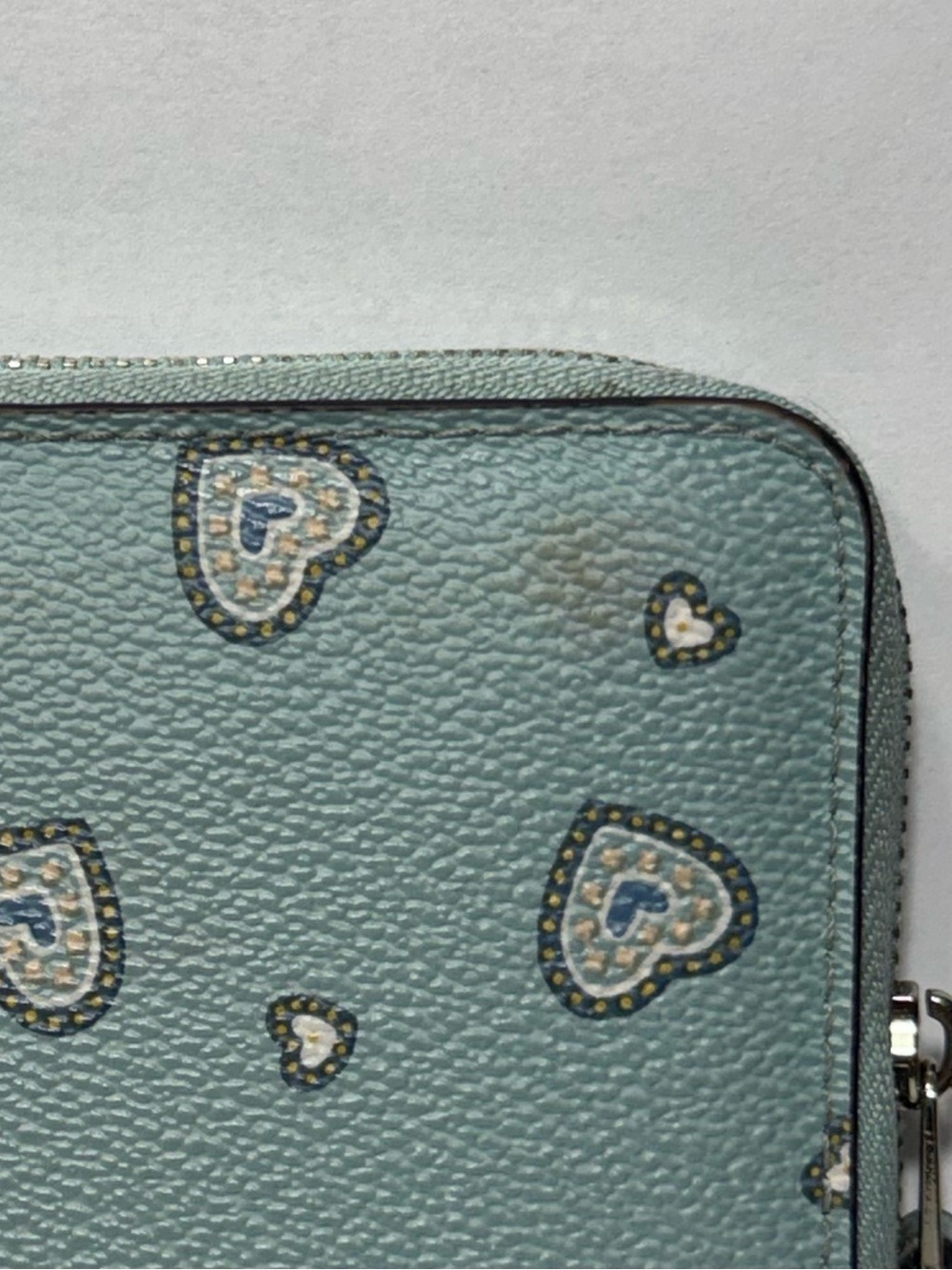 Coach Medium Western Heart Print Wallet - Picture 3 of 11